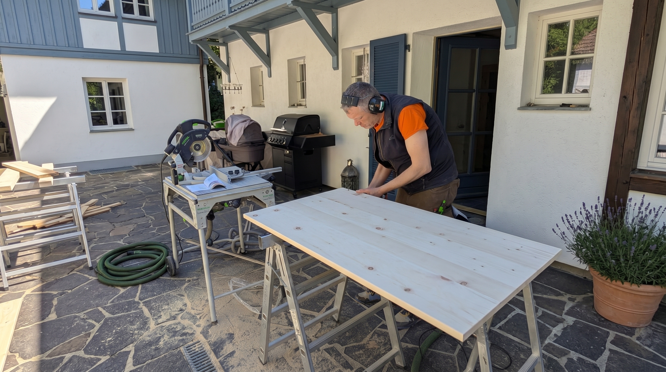 Fertigung in der Schreinerwerkstatt