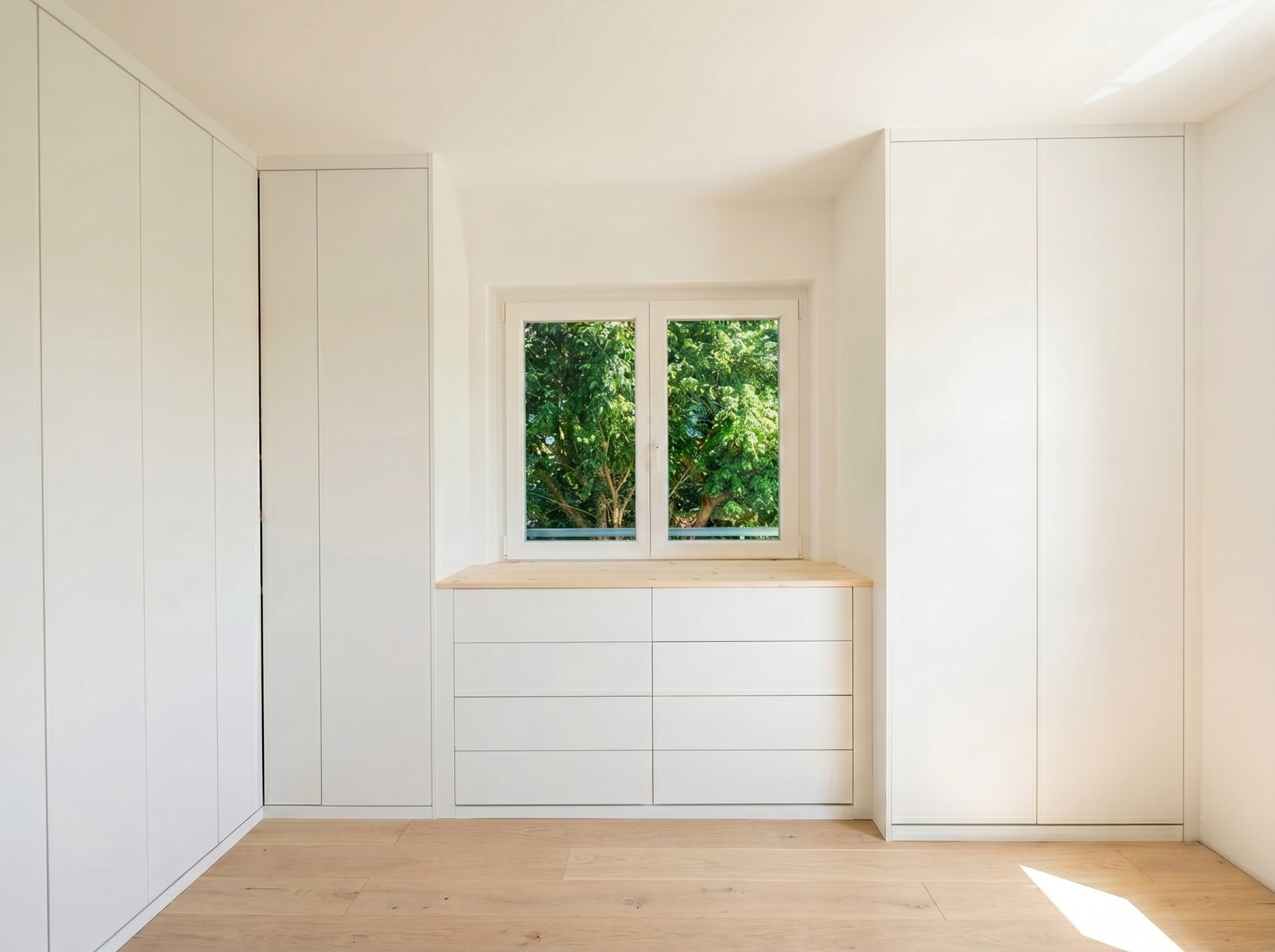 Schlafzimmer aus Zirbenholz – maßgefertigte Schreinerarbeit in Wiernsheim